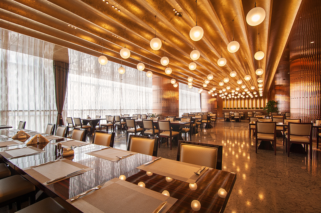 摄图网_500420401_高级酒店餐厅(企业商用).jpg