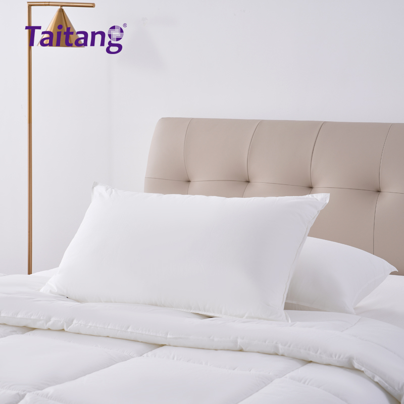 枕芯全棉防羽布-1600克羽丝棉