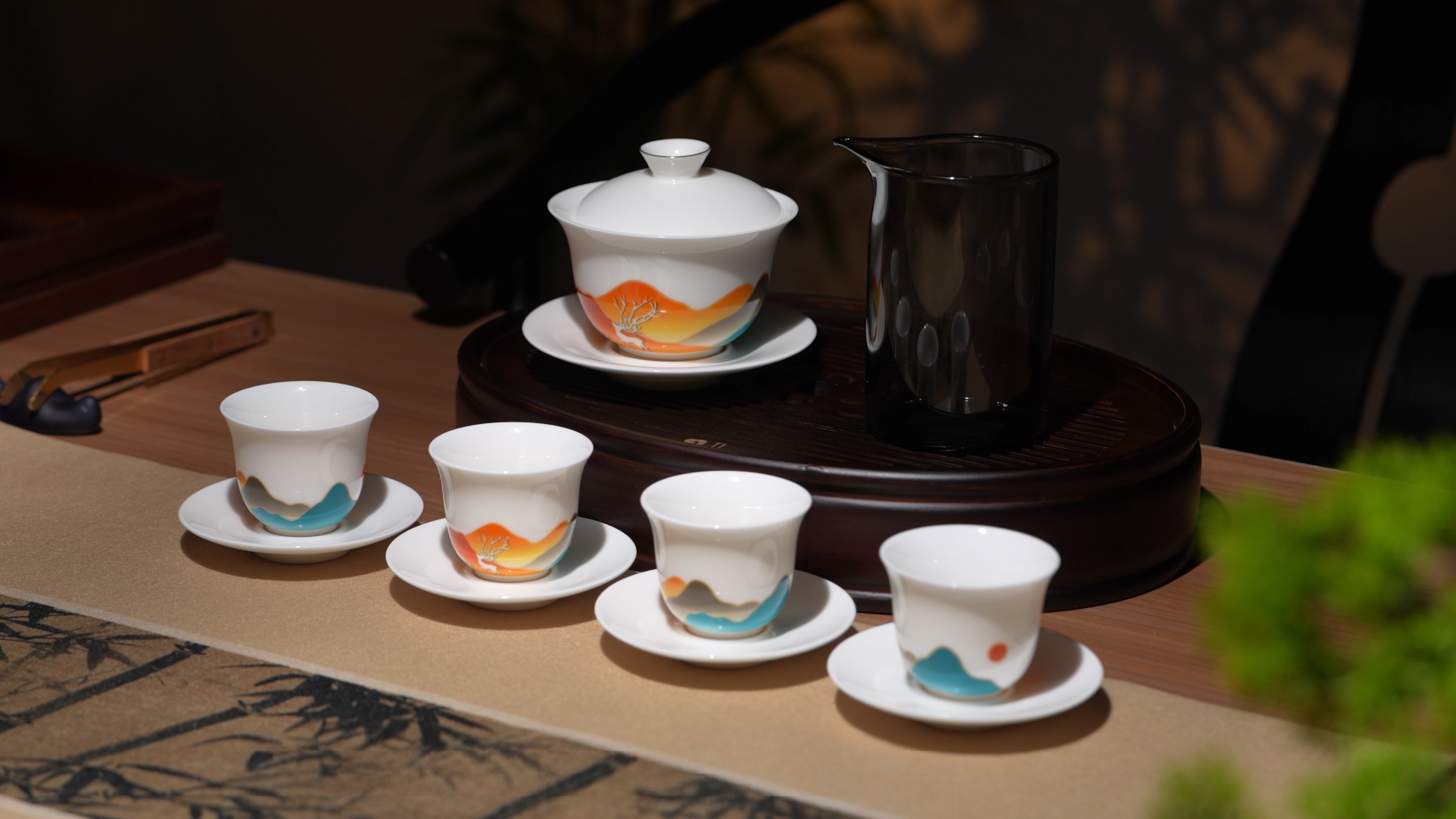 山色鹿影藏四季，一器一暖伴朝夕 | 一鹿有你茶器