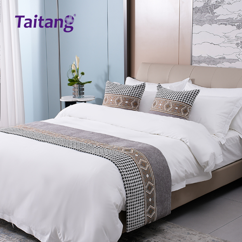 黑金卡伦格-轻奢酒店床旗抱枕套系列